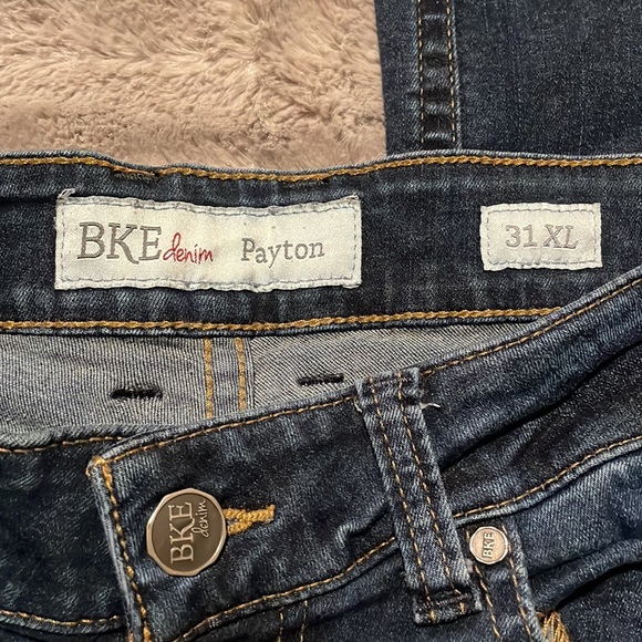 Like new BKE by Buckle EXTRA LONG Payton fit bootcut jeans! - Picture 4 of 6